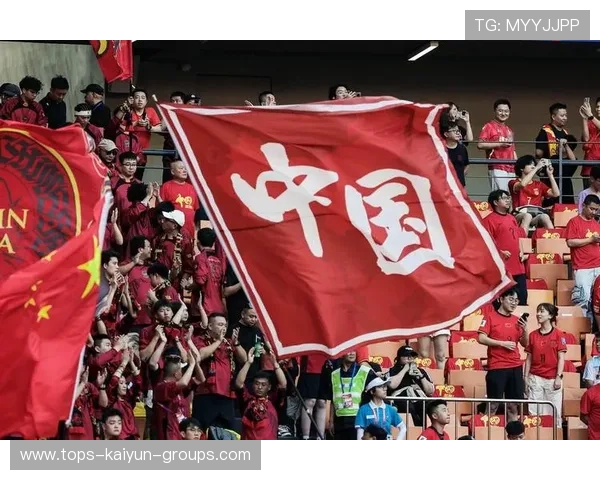 中国足球再被推上风口浪尖：奋进与挑战并存